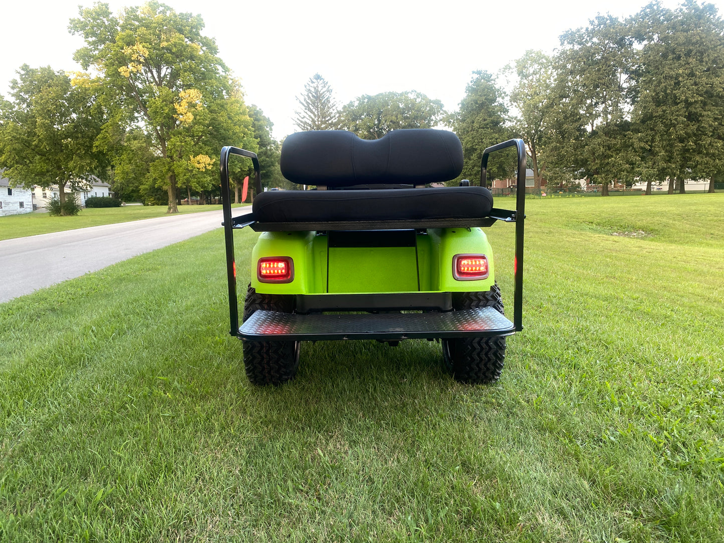 2000 EZGO TXT Electric Golf Cart