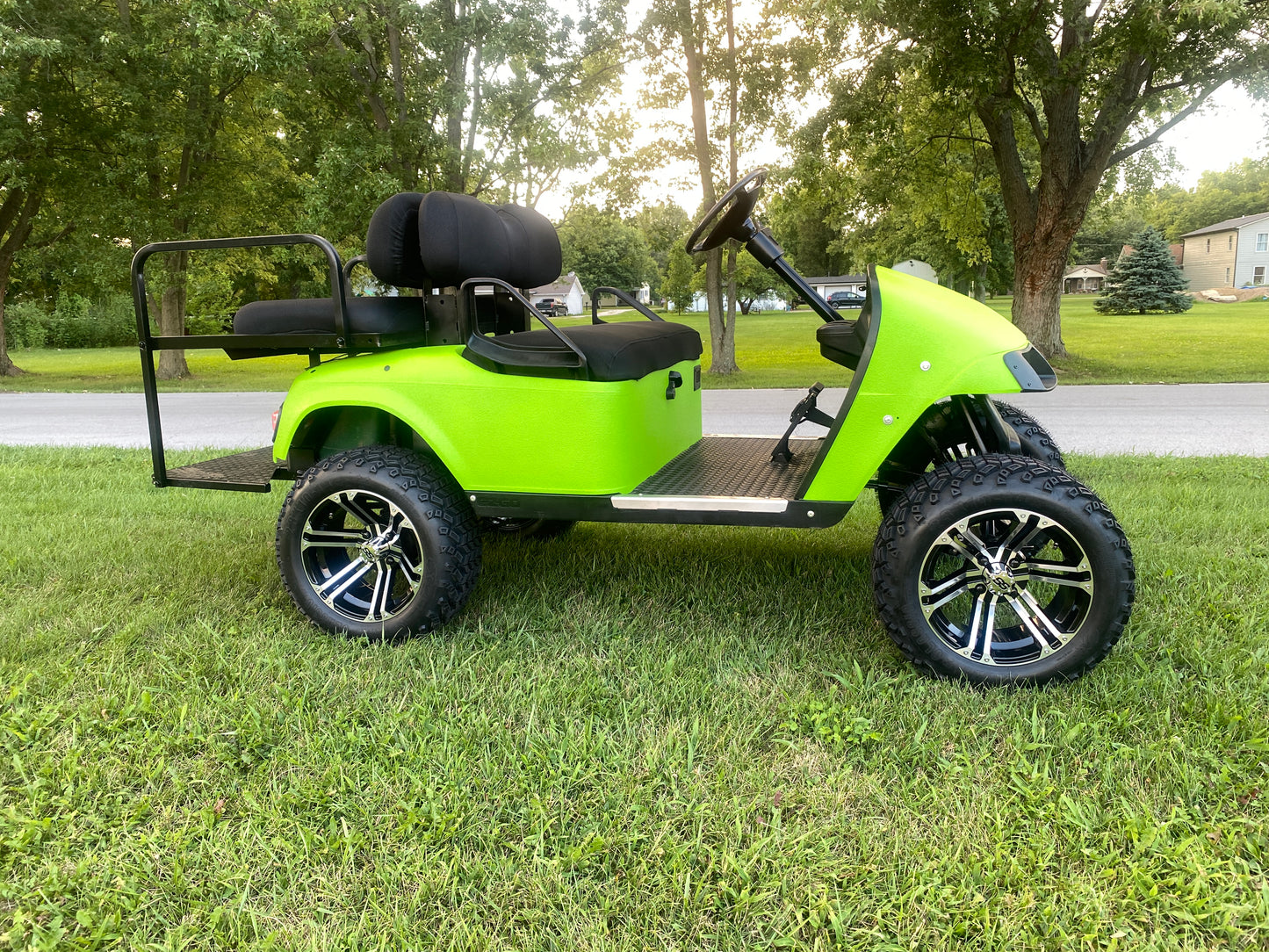 2000 EZGO TXT Electric Golf Cart